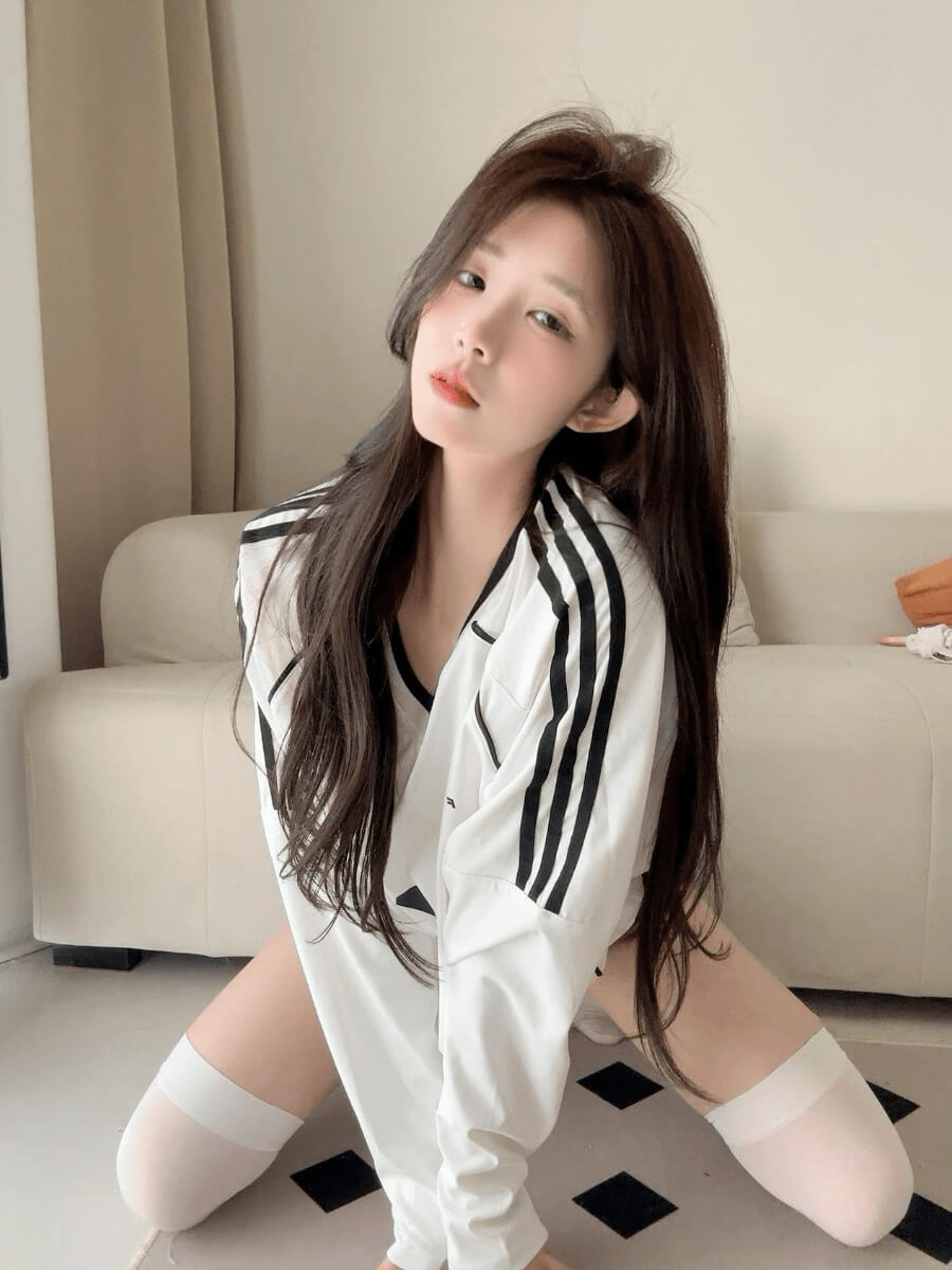 小霞佩奇 微密圈 觅圈抖音最新写真照片资源下载[持续更新]