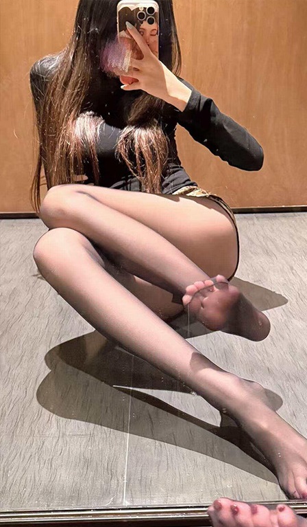 嘉嘉今天要早睡 微密圈 最新写真照片资源下载[每日更新]