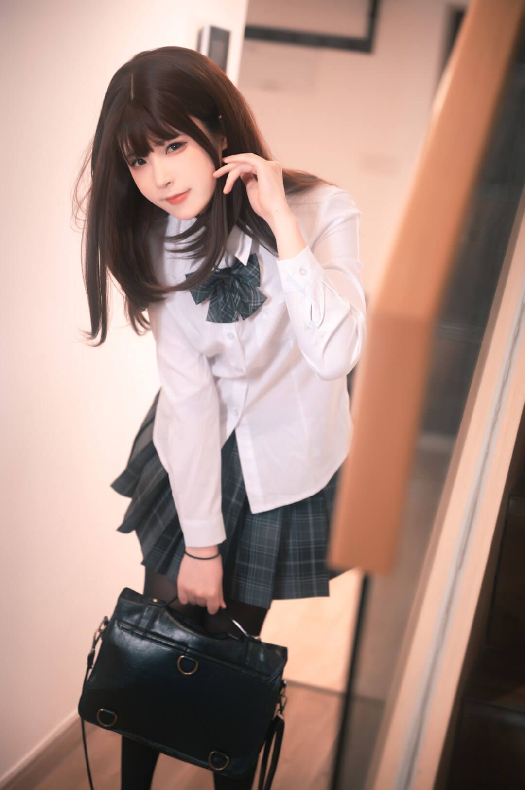 Quan冉有点饿 cos 免费观看最新写真图集及视频资源[持续更新]