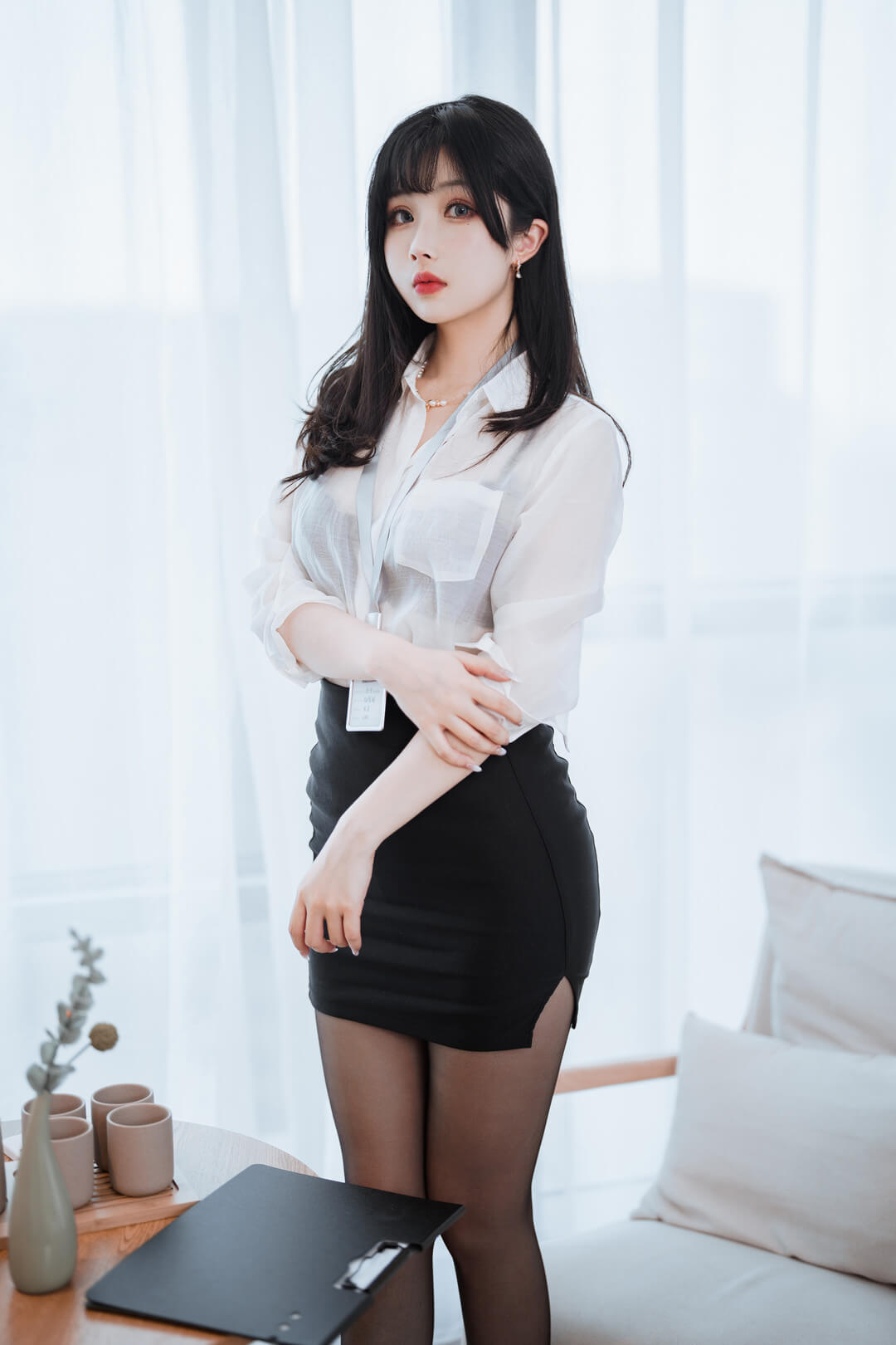 rioko凉凉子 牛头人 免费观看最新写真套图及视频合集[持续更新]