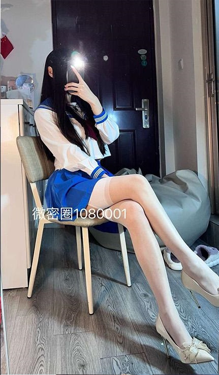 虎森森(嗷呜虎虎)|个人资料、微胖曲线美学与 Cosplay 写真风格解析